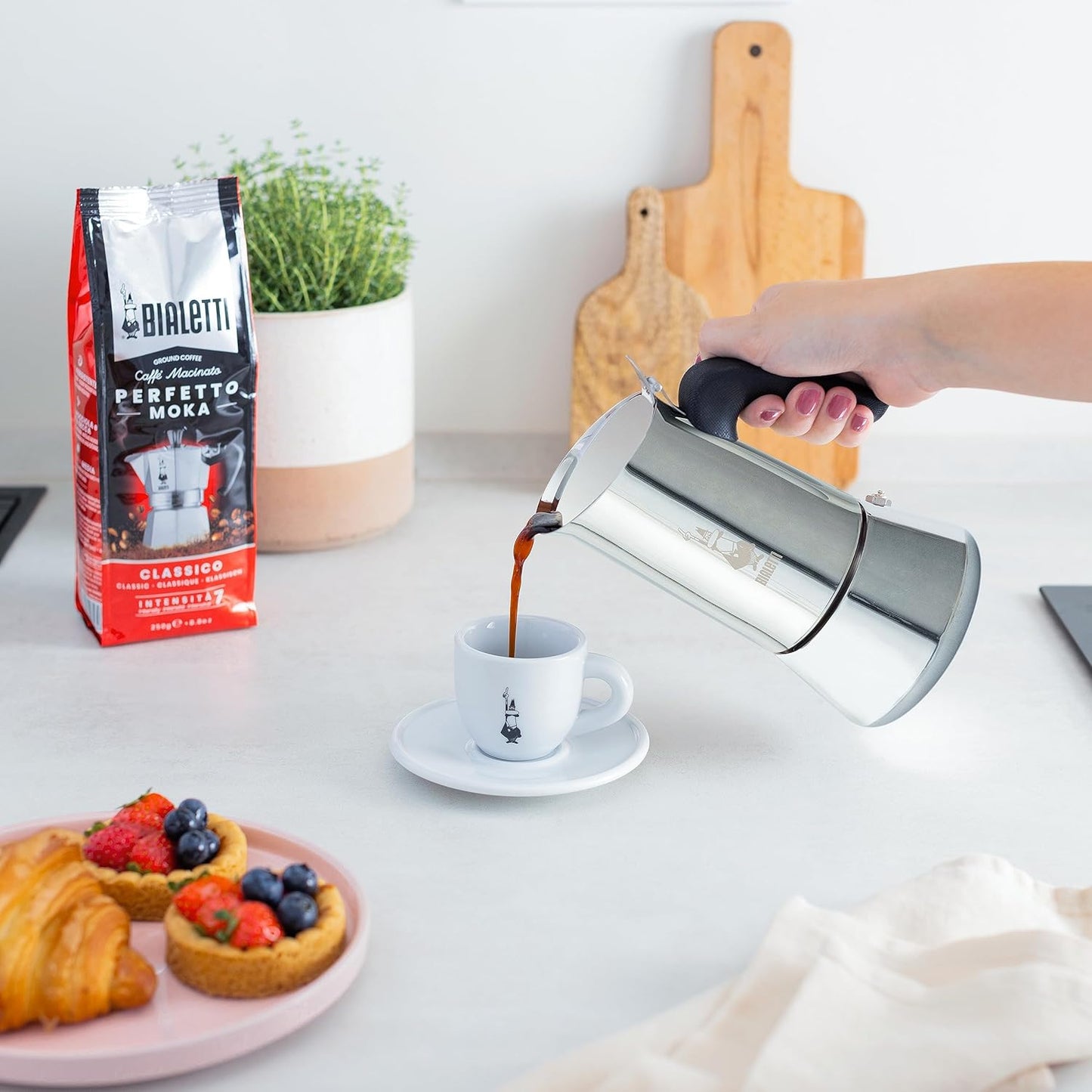 Cafeteira Inox Venus Bialetti 10 Xícaras