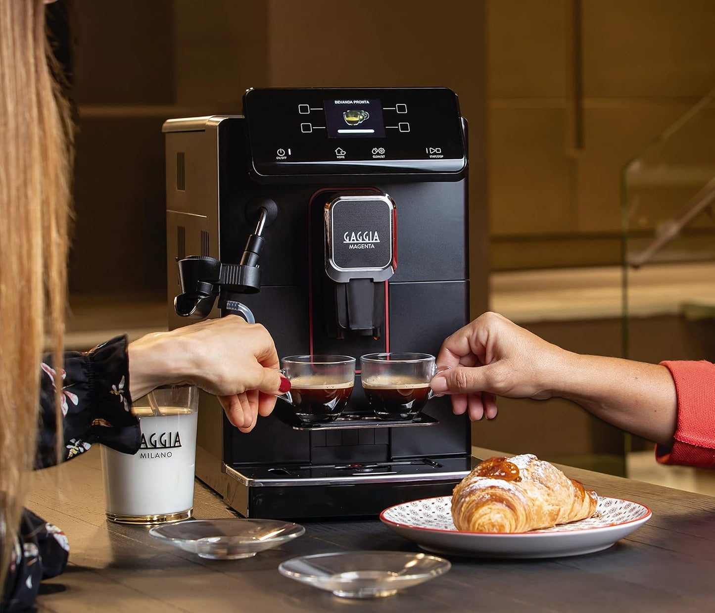 Cafeteira Gaggia Magenta Milk Italiana Espresso Automática