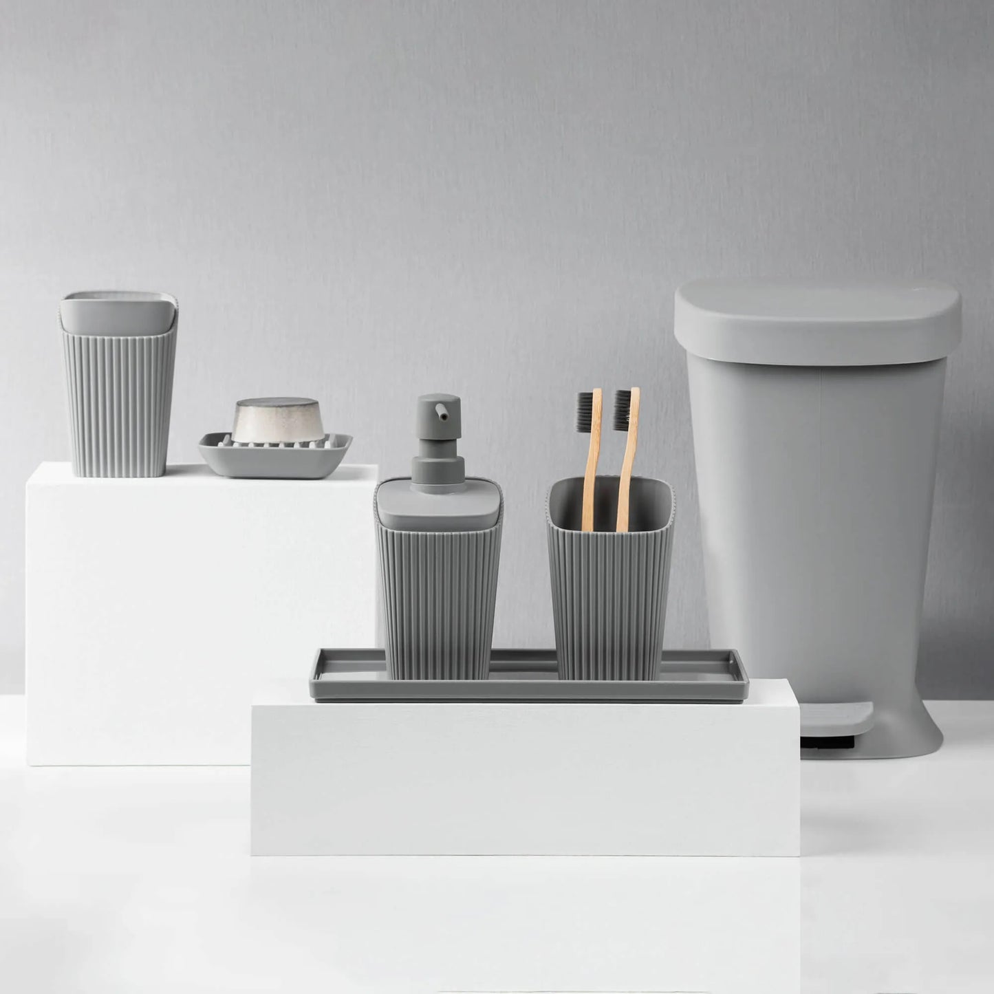 Porta Escova Coza Com Tampa New Square Cinza