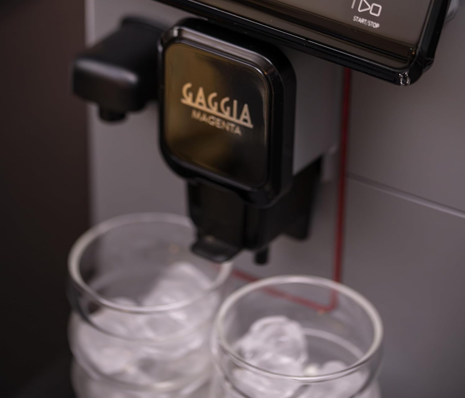 Cafeteira Gaggia Magenta Prestige Over Ice Italiana Espresso Automática