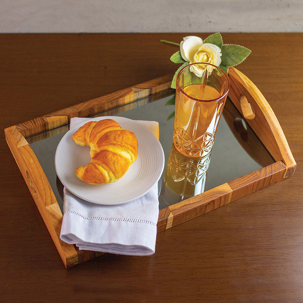 Bandeja Woodart Madeira c/ Espelho Coração Teca Black